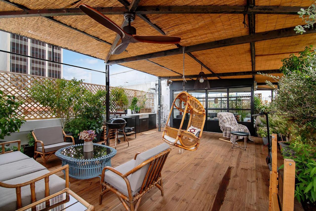 Unique Solar Penthouse With Jacuzzi And Sauna In Central Athén Kültér fotó