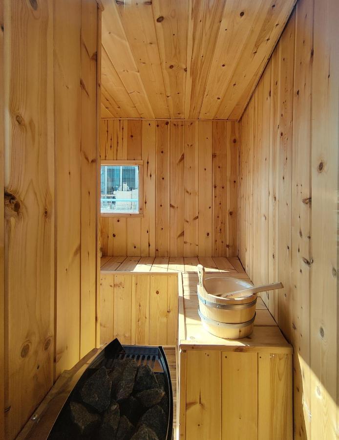 Unique Solar Penthouse With Jacuzzi And Sauna In Central Athén Kültér fotó